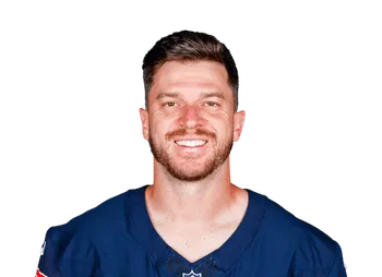 Cairo Santos headshot