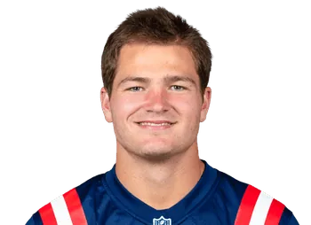 Drake Maye headshot