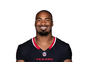 Robert Woods headshot